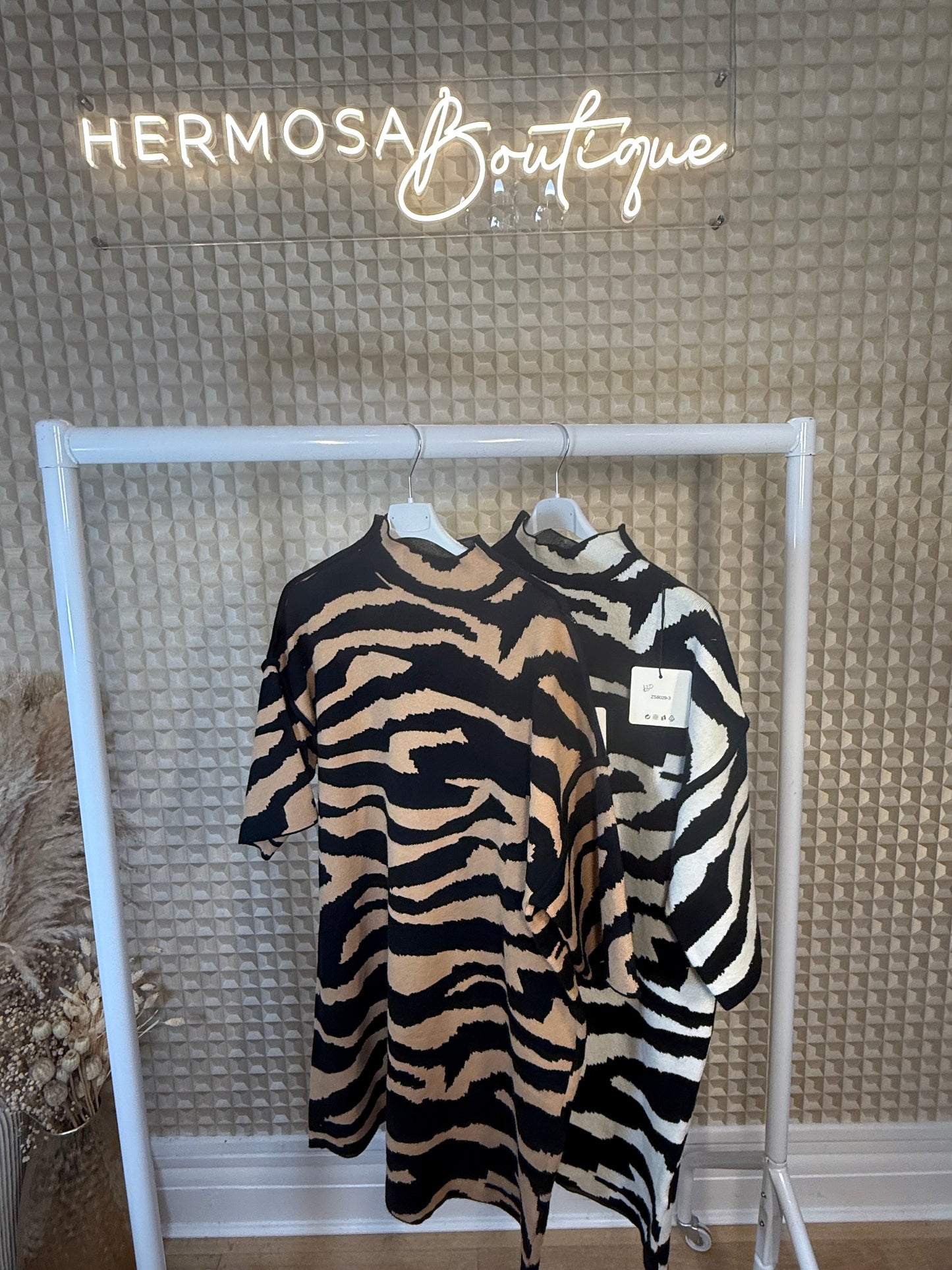 Tiger Knit Dress Brown