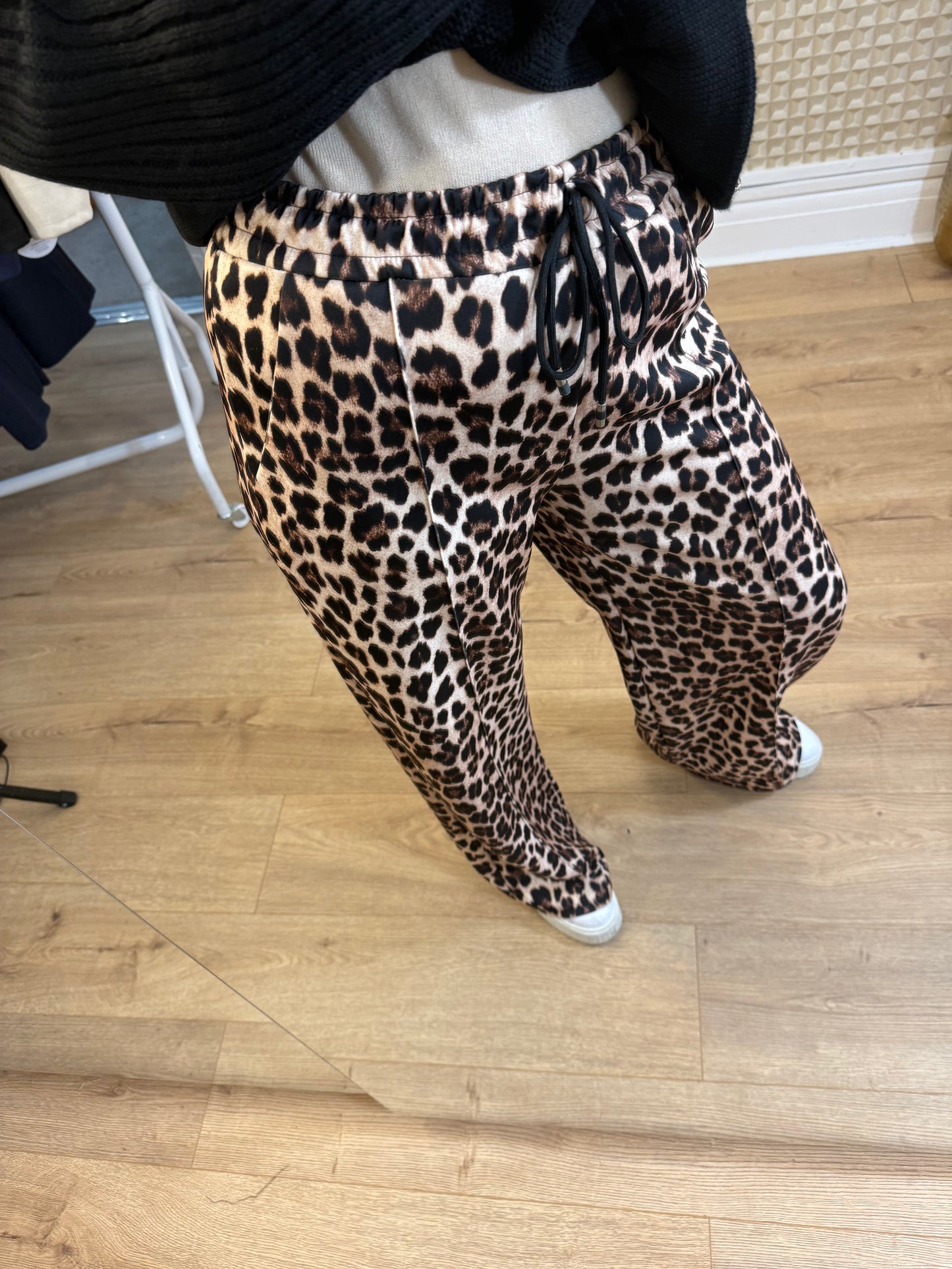 Leopard Smart Jogger
