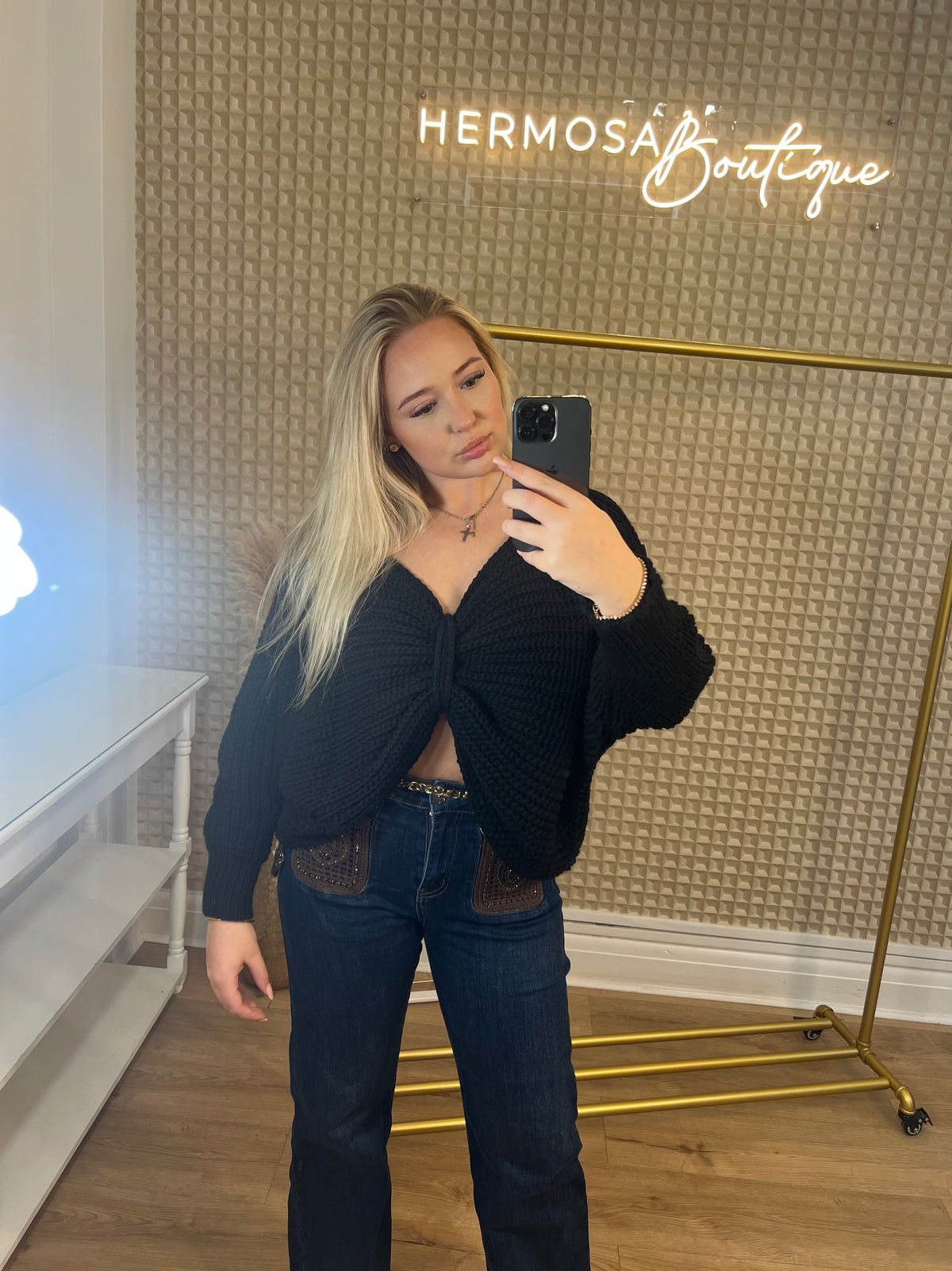 Chunky knot knit