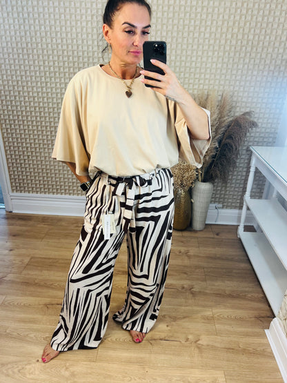 Lorene Bubble Hem Top