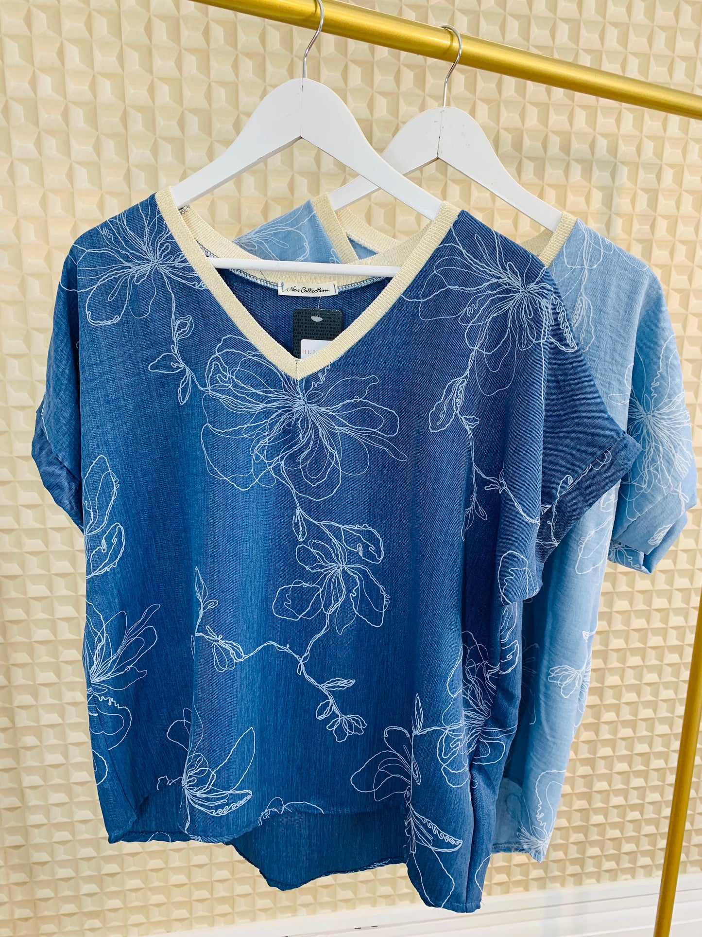 Kurt V Neck Top