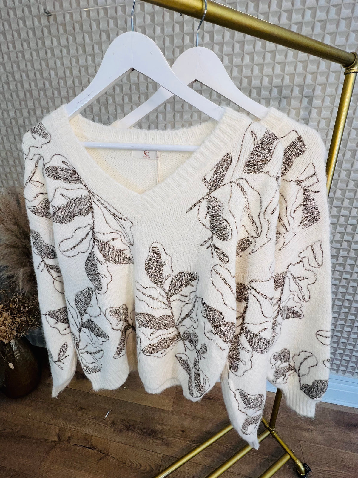 Leaf V Neck Jumper