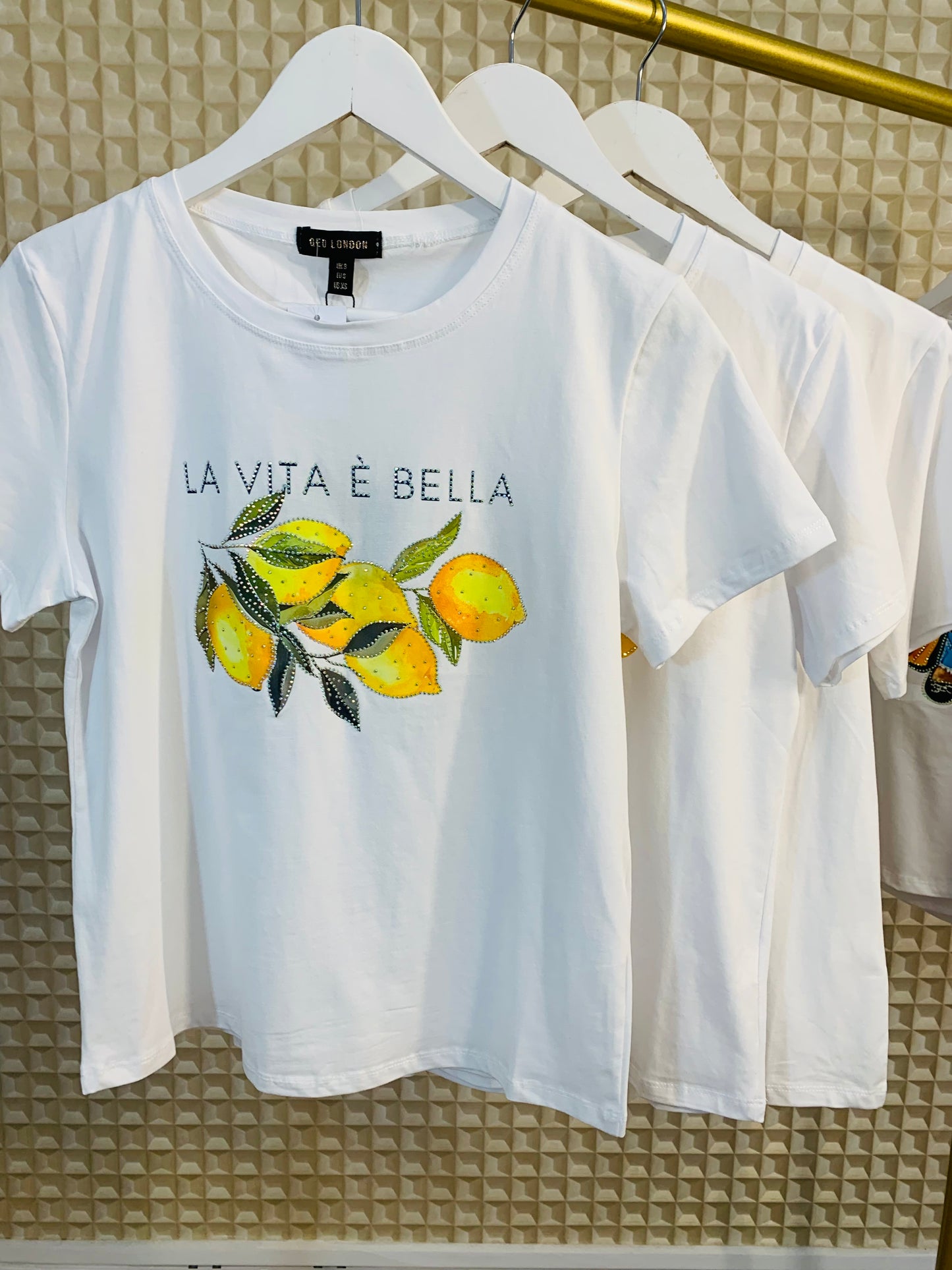 La Vita Tee