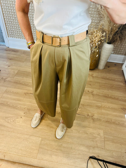 Belted Cullotte Trousers