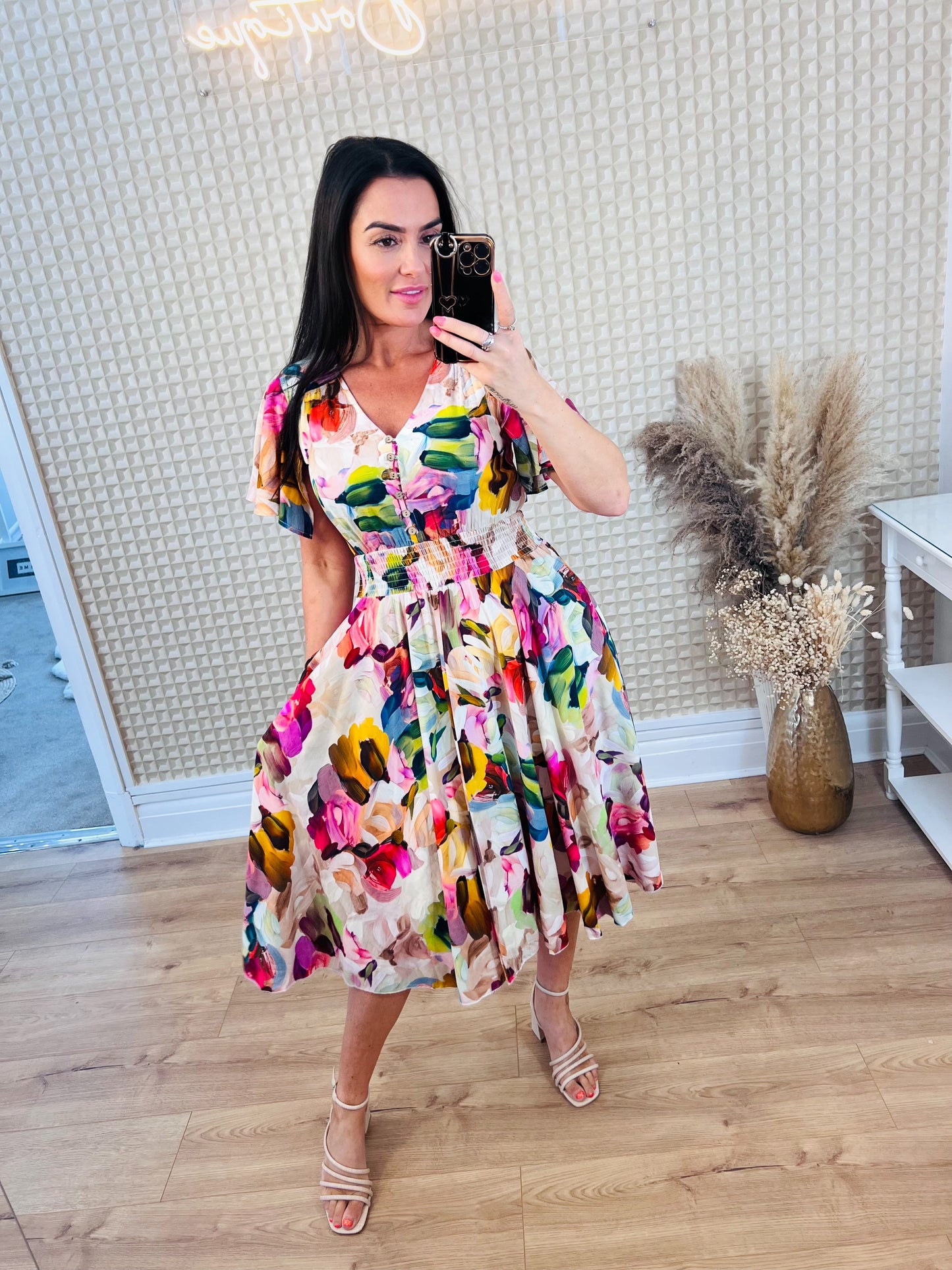 Stella Morgan Floral