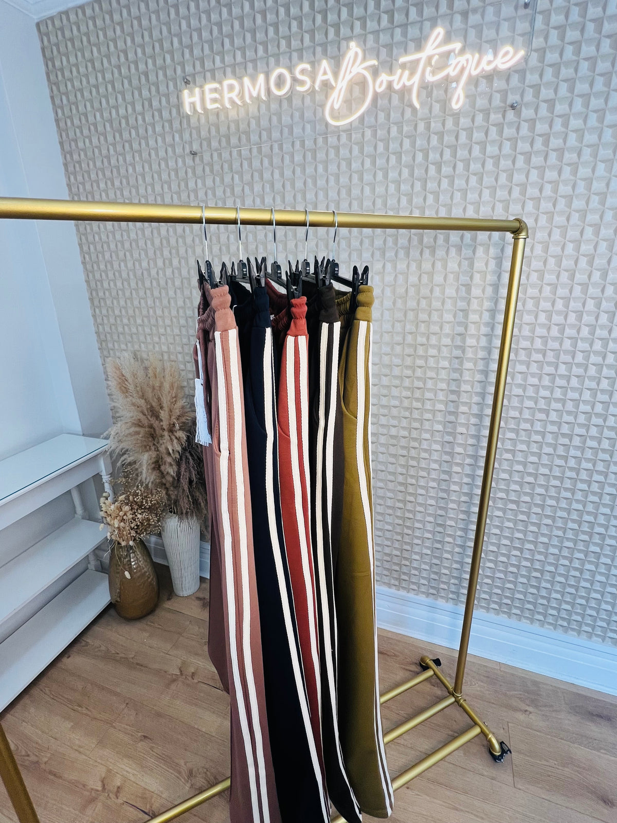 Diverse two stripe Jogger