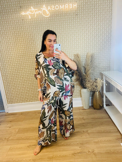 Lamiar Two Piece