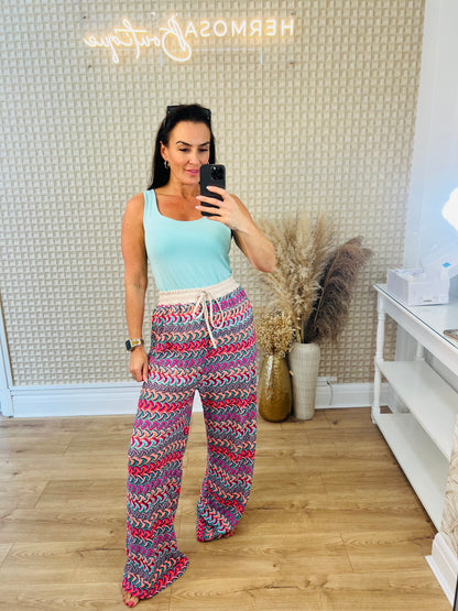 Diverse Neon Pants