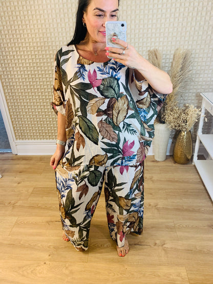 Lamiar Two Piece