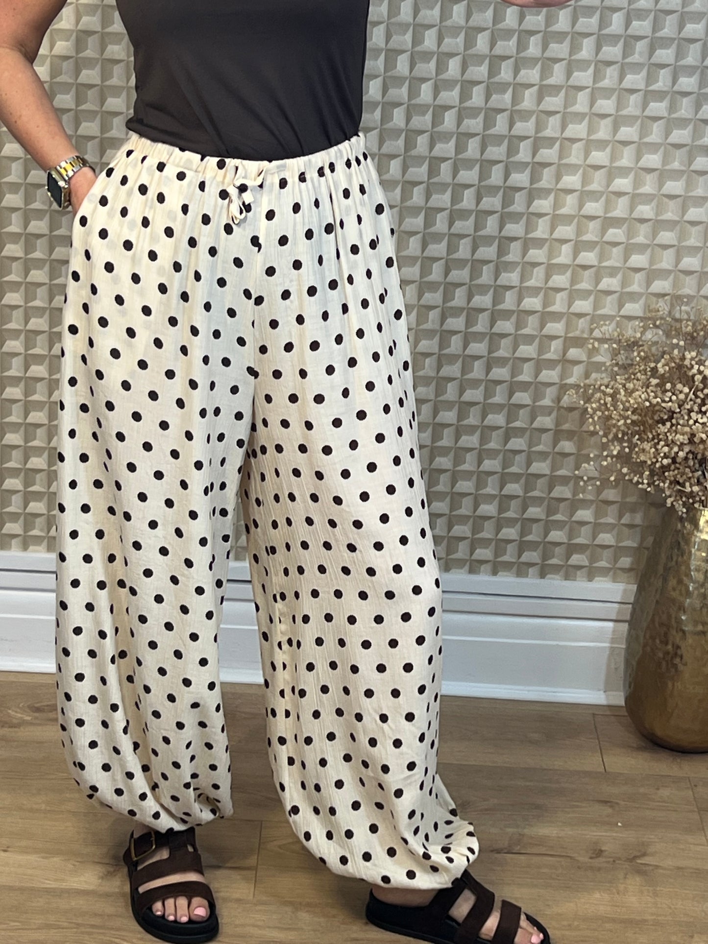 S/M Polka Cuffed Ankle pants