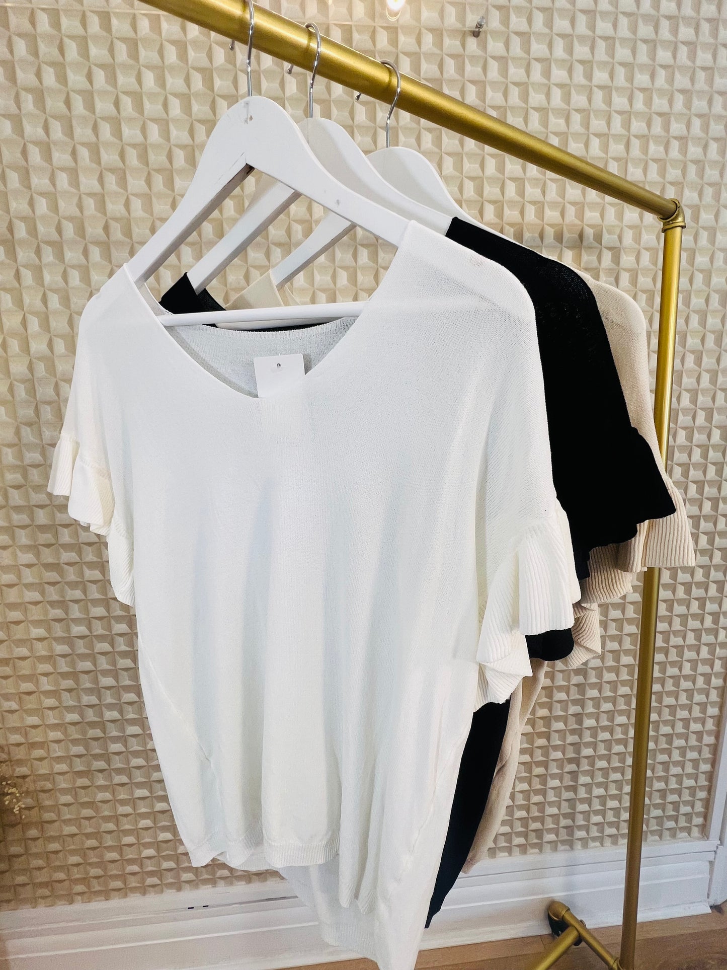 Fine Frilled Knit