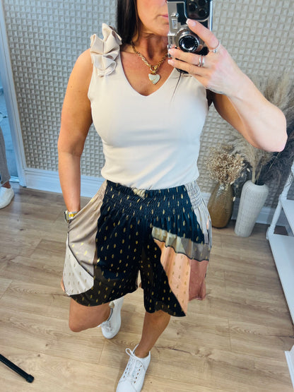 Slinky Shorts