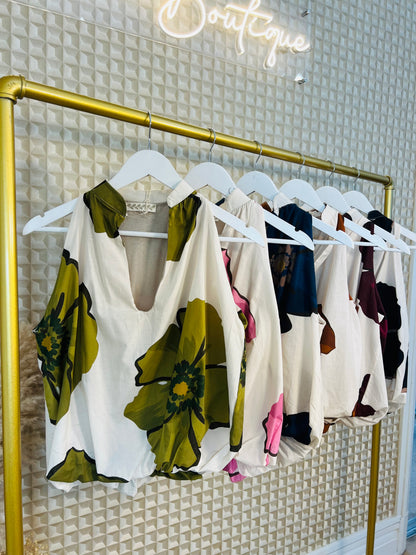 Flower Puff Hem Blouse