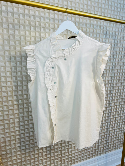Studio Button Frill