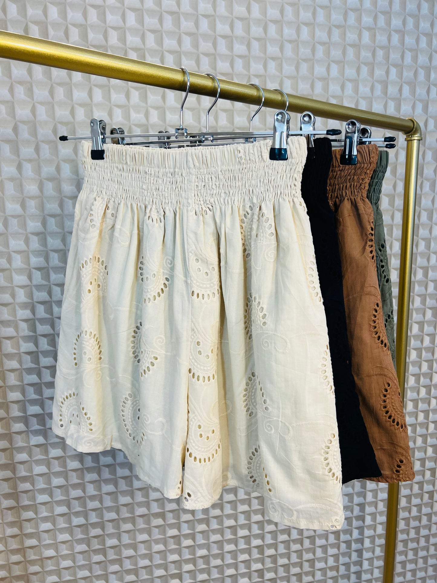 Broderie Anglaise Shorts