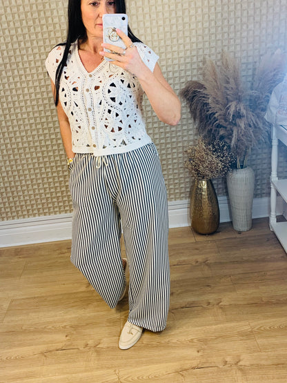 L/XL Stripey Palazzo fitting Upto 14/16