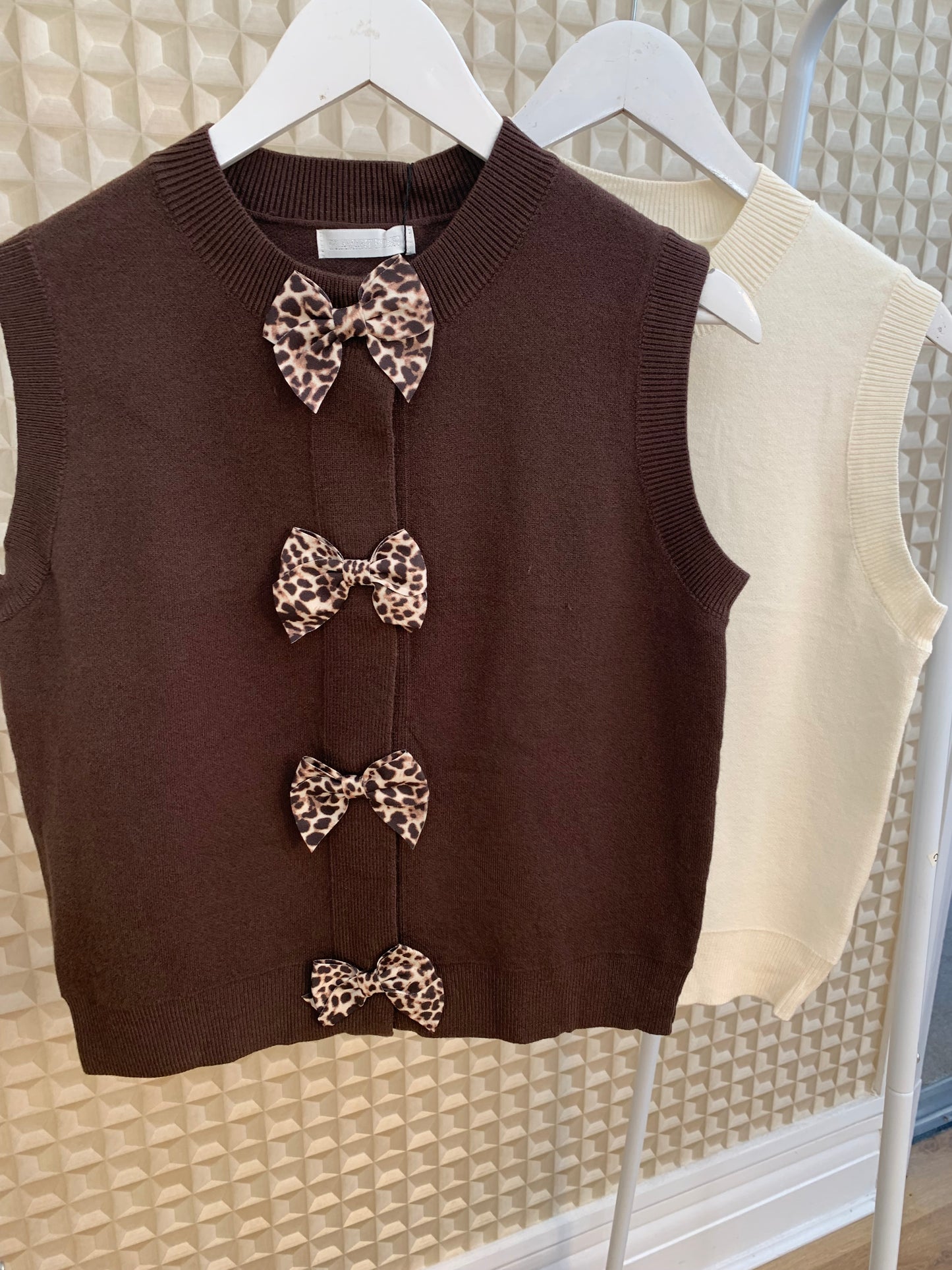 Leopard Bow Tank