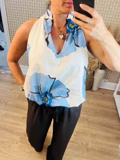 Flower Puff Hem Blouse