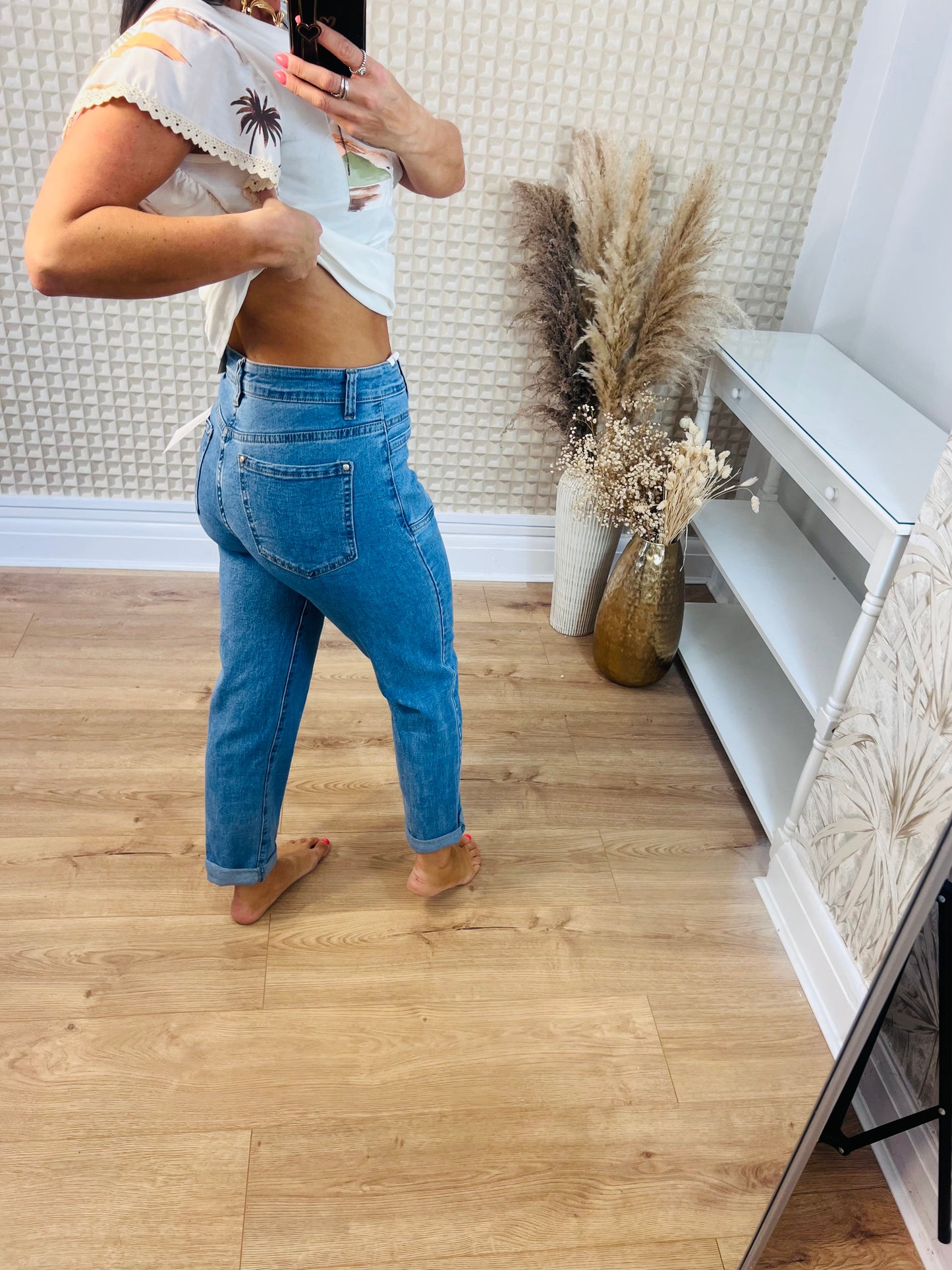 BS Mom Fit Jeans