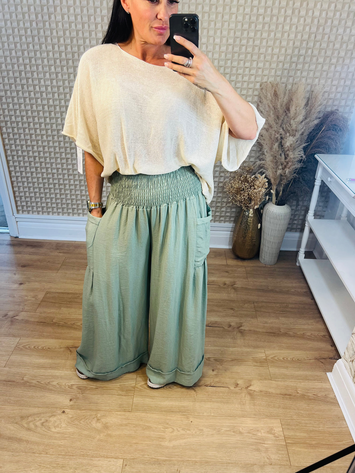 Wide Leg Pocket Turn Up