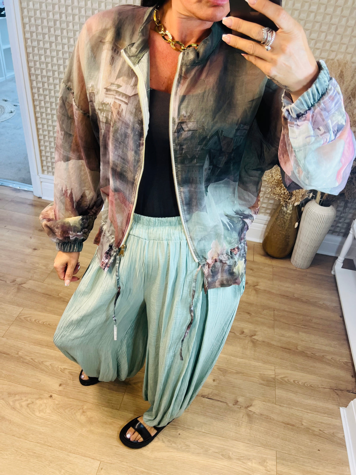 Scenic Light Weight Jacket