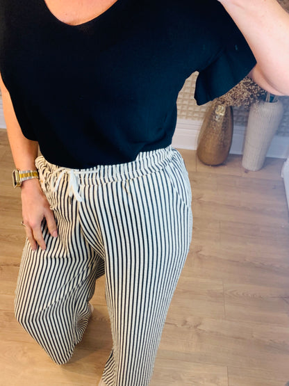 L/XL Stripey Palazzo fitting Upto 14/16